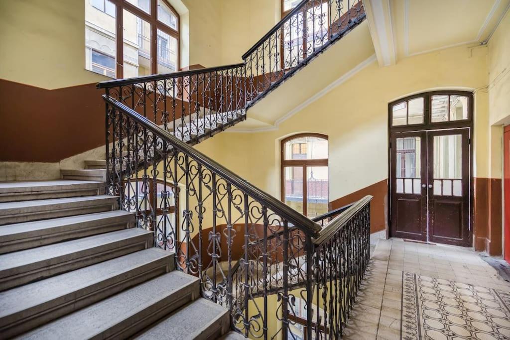 Klauzal Garden City Apartments ブダペスト エクステリア 写真